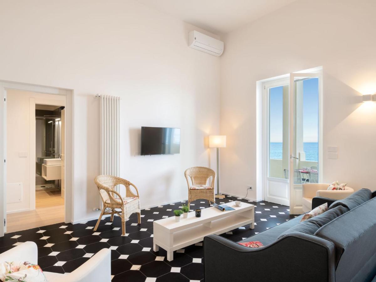 Apartment Terrazza Sul Molo By Interhome *