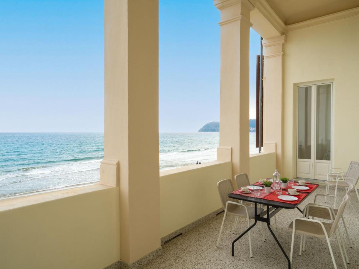 Apartment Terrazza Sul Molo By Interhome Alassio